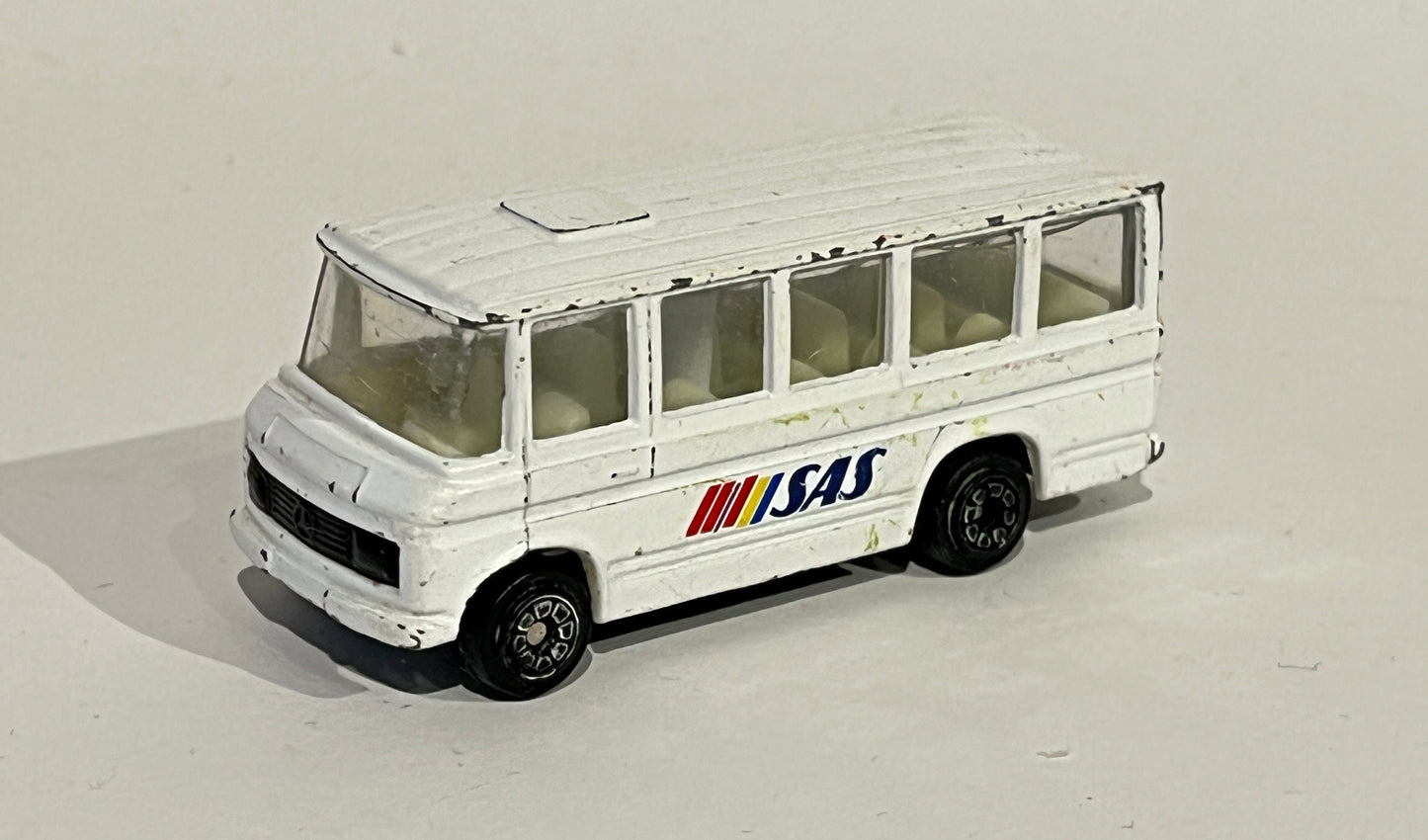 Corgi Minibus