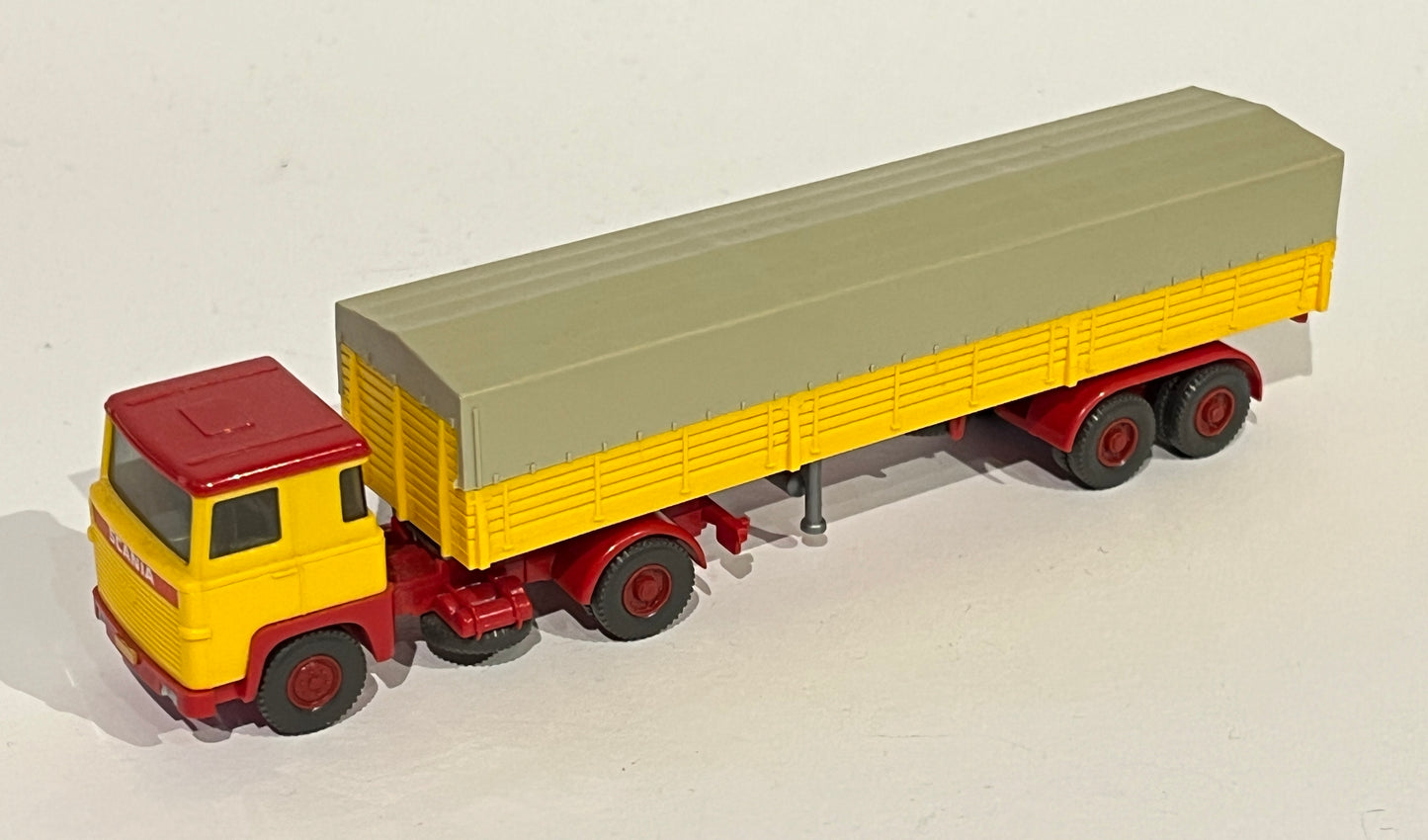 #1310 LKW mit Sattelauflieger