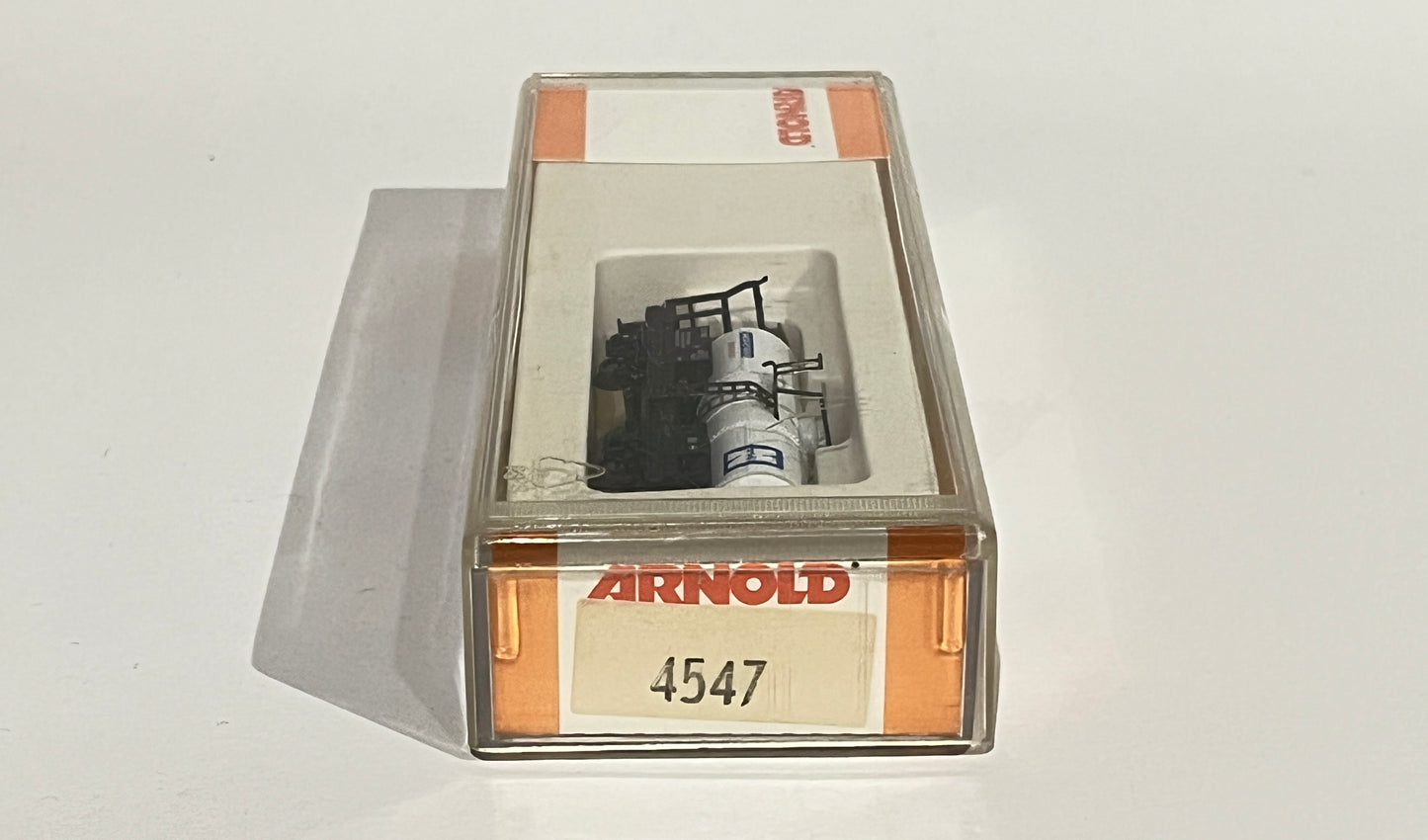 Arnold 4547