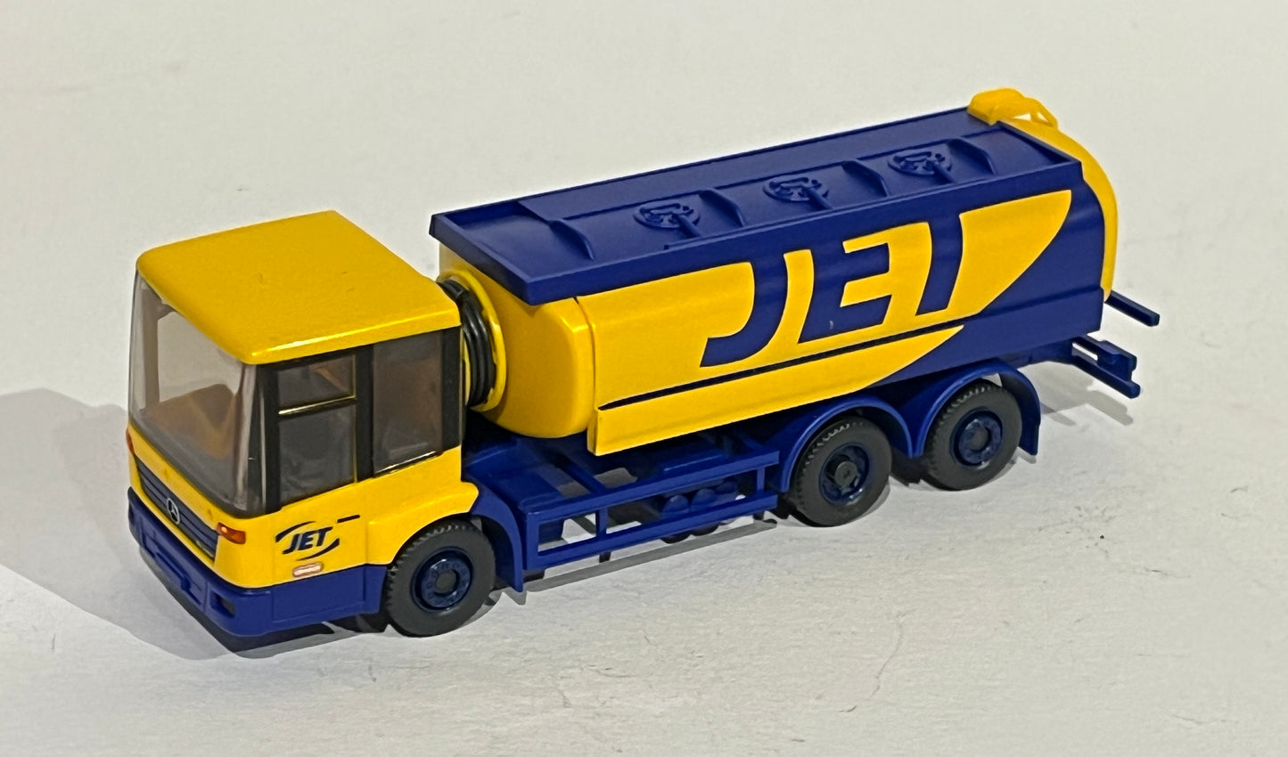 #737 Jettruck