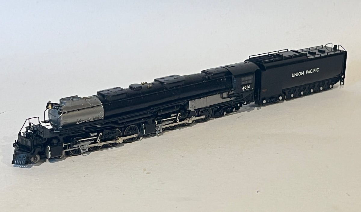 Kato 126-4014