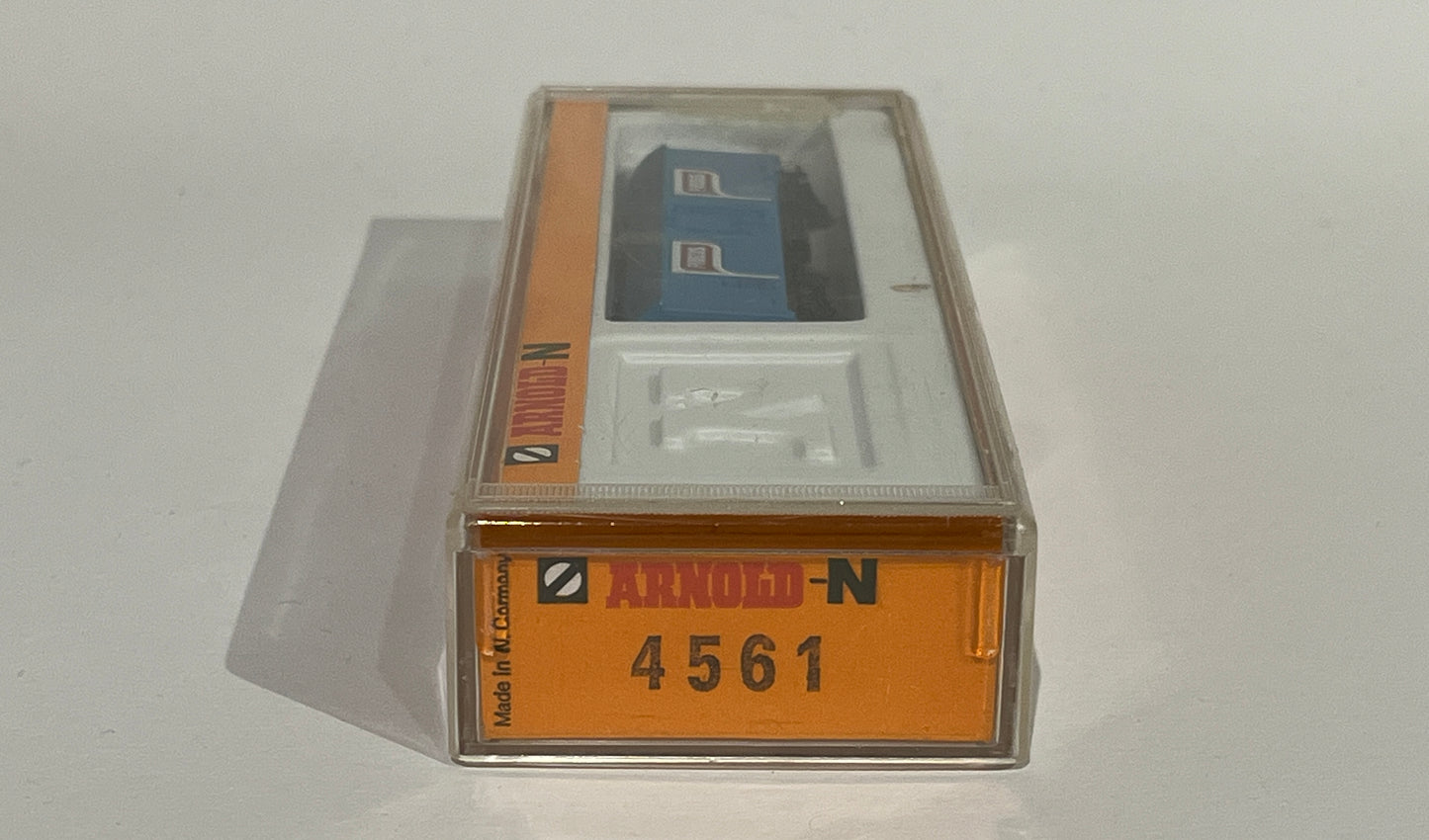 Arnold 4561