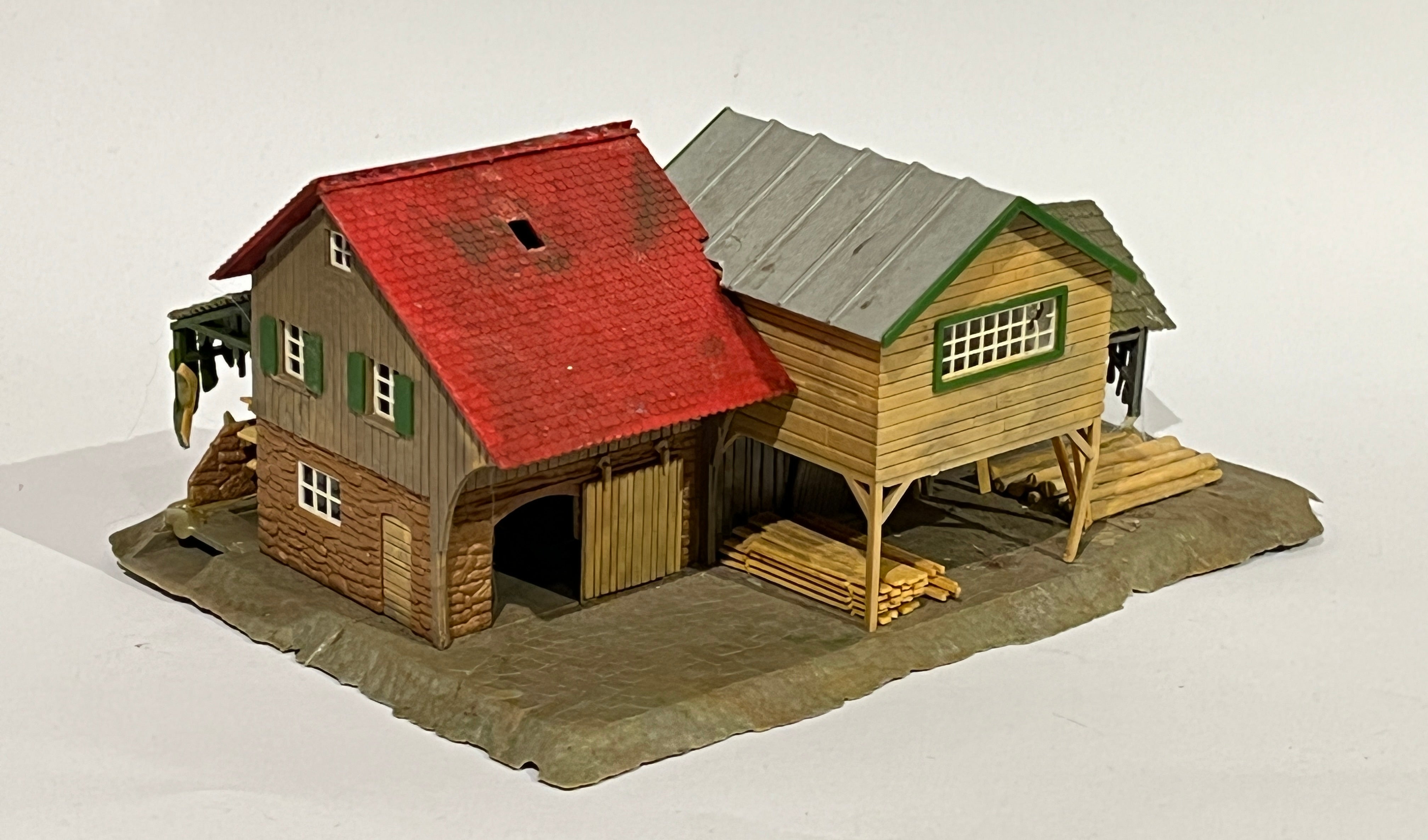 Gebäude B219 – Model Train Shop