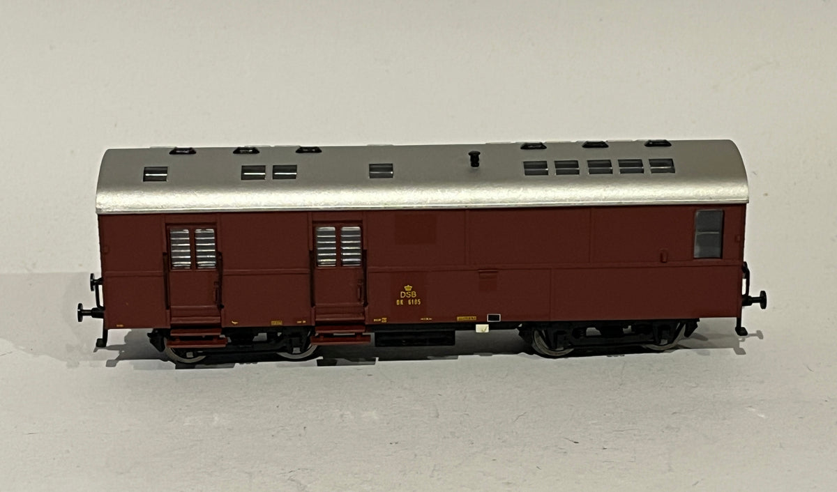 Heljan DK 6105